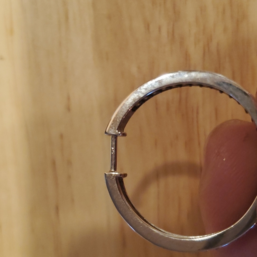 NETAYA Diamonds earrings. - Picture 3 of 5